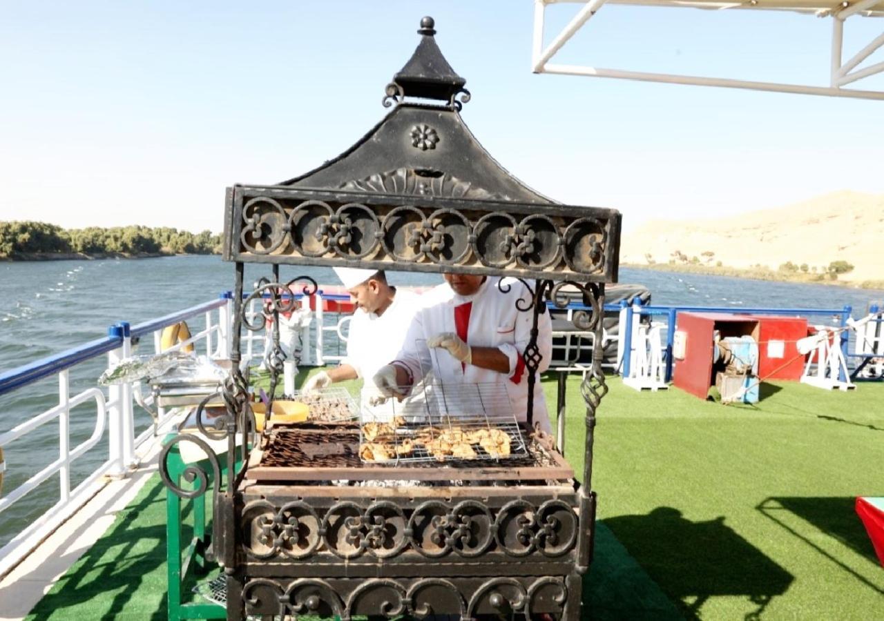 Nile Cruise Al Nabiltan Every Saturday From Luxor 4 Nights & Every Wednesday From Aswan 3 Nights Al Karnak エクステリア 写真