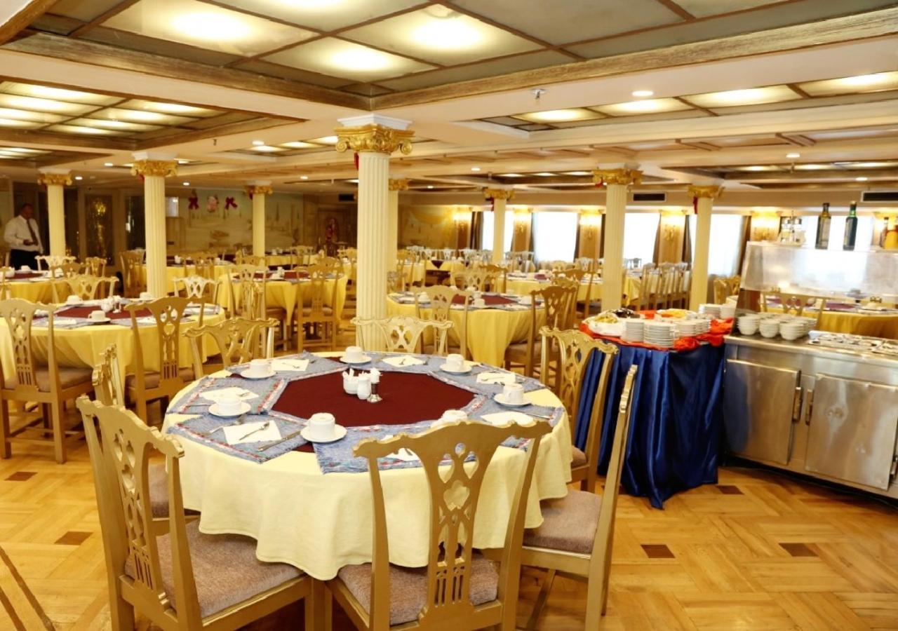 Nile Cruise Al Nabiltan Every Saturday From Luxor 4 Nights & Every Wednesday From Aswan 3 Nights Al Karnak エクステリア 写真
